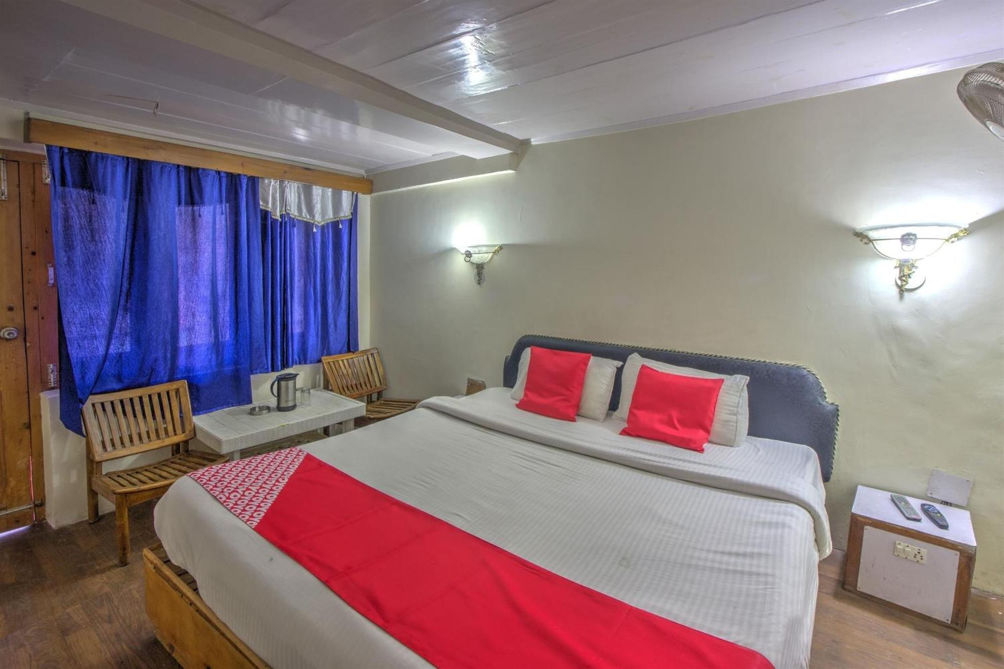 Hotel Capital O Shishamaati Kulu Exteriér fotografie